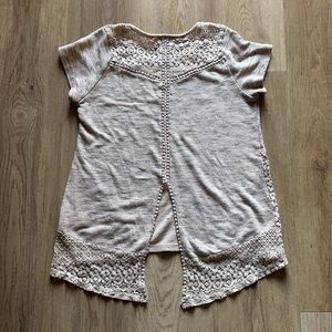 Tan t-shirt with lace and open lower back